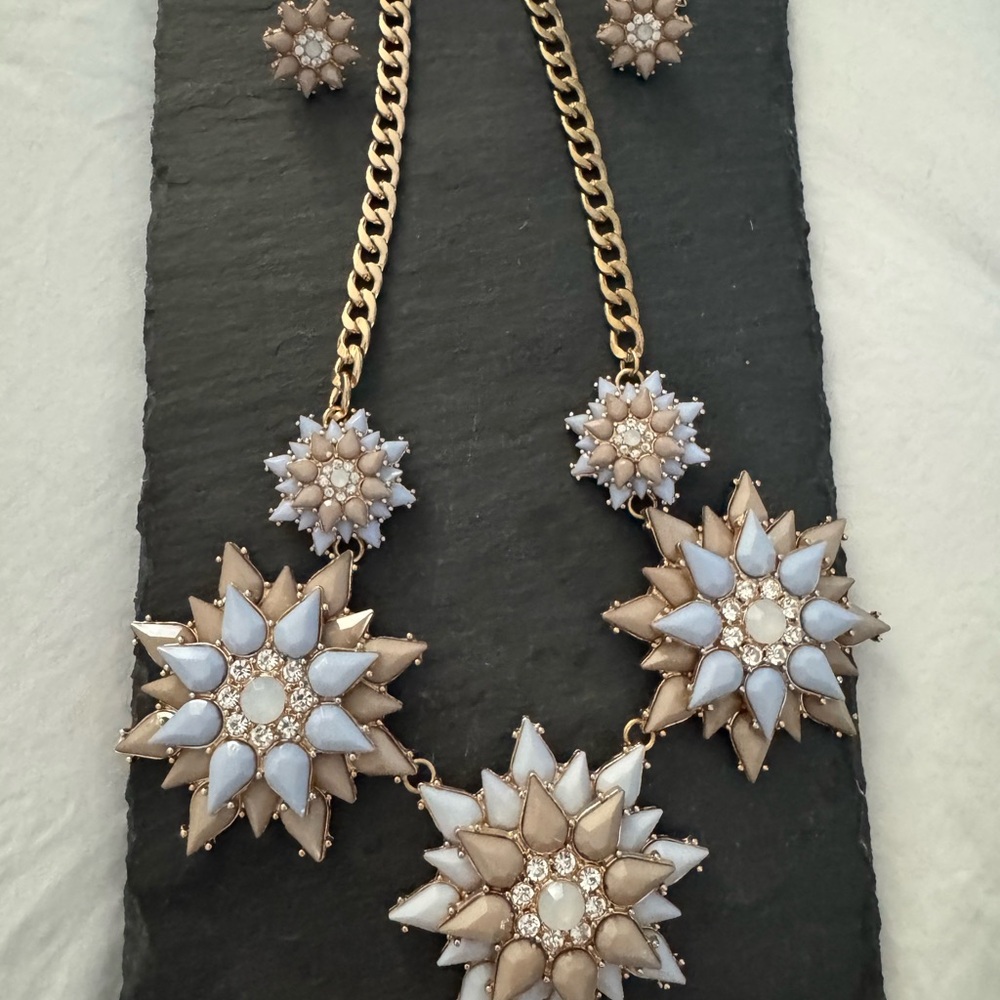 Chunky Powder Blue and Taupe Floral Necklace with Matching Earrings